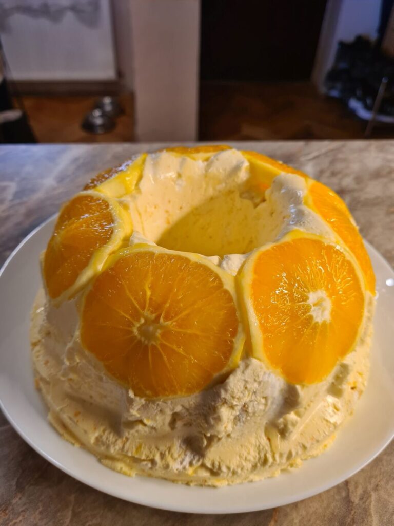 Kuglof od narandže